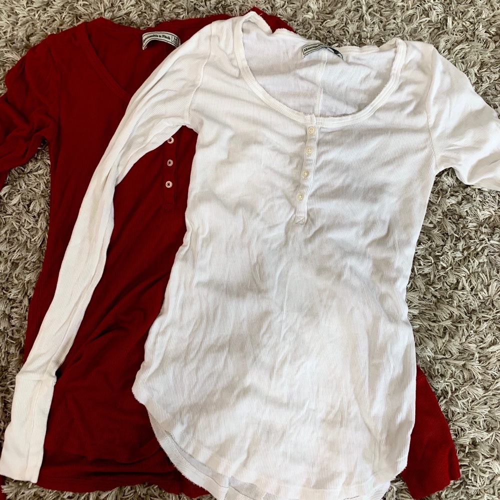 COPY - TWO Abercrombie Henley shirt NWOT medium